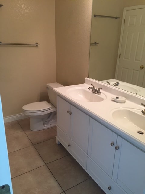 Building Photo - 6944 Autumn Ridge Dr.