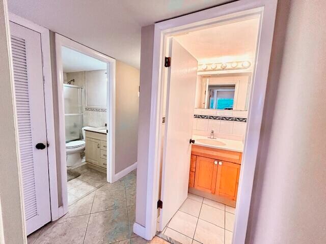 Building Photo - 715 Normandy Ln