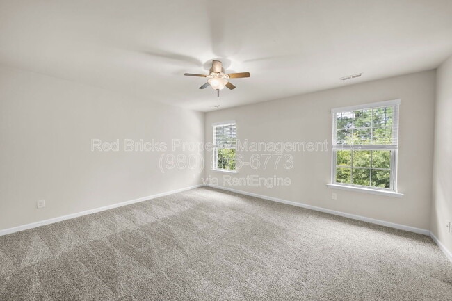 Building Photo - 3129 Hartson Pointe Dr