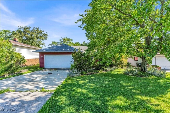 Building Photo - 3460 Hetzel Dr