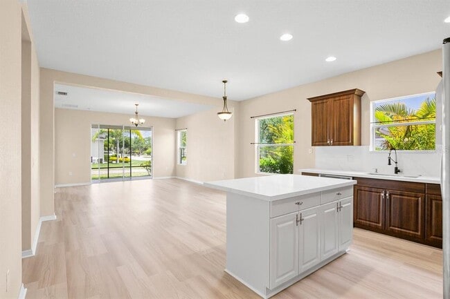 Building Photo - 11790 Fennemore Way