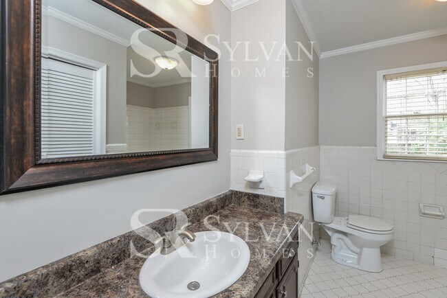 Building Photo - Coming HOME never felt so good!