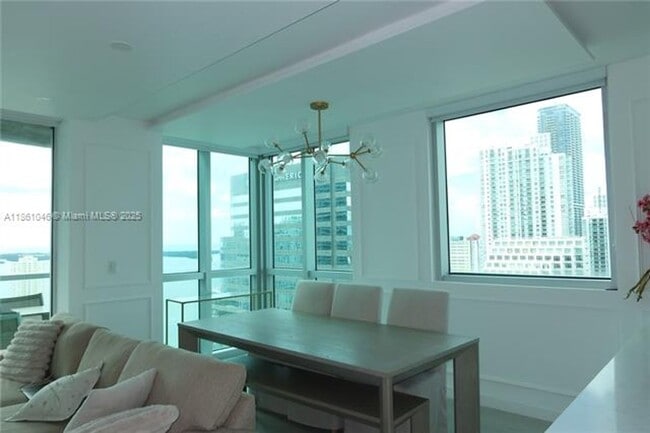 Building Photo - 500 Brickell Ave