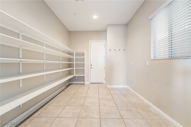 Building Photo - 779 Glistening Lgt Ct