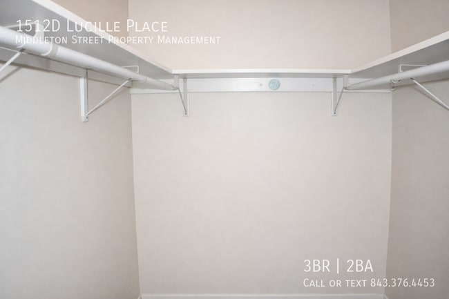 Building Photo - 1512D Lucille Place -