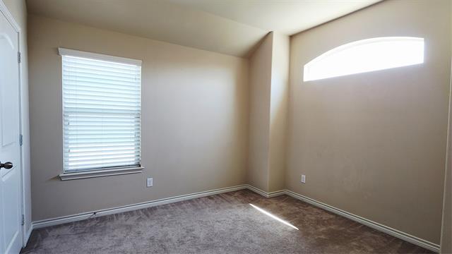 Building Photo - 817 Mist Flower Dr