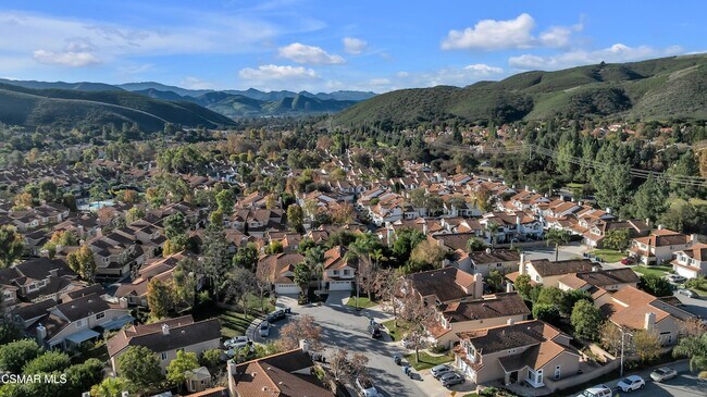 Building Photo - 487 Bernini Ct