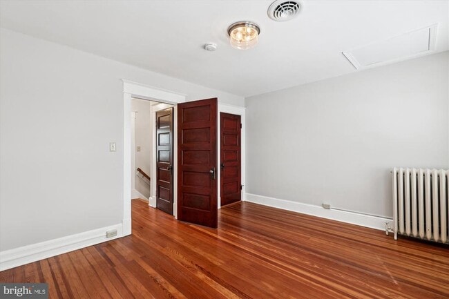 Building Photo - 118 N Peyton St