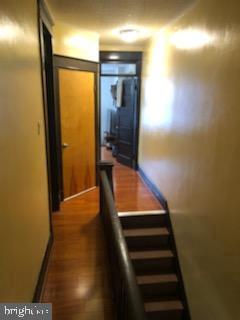 Building Photo - 13 S 8th St