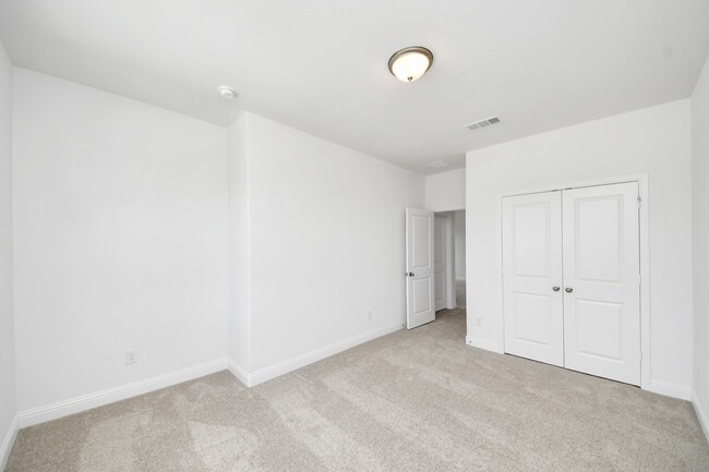 Building Photo - 4042 Colony Ln