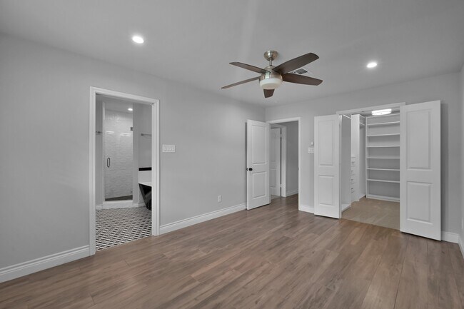 Building Photo - 2806 Triway Ln