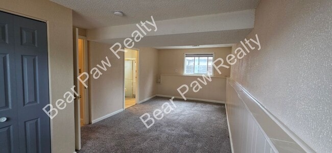 Building Photo - 279 Reed Ave