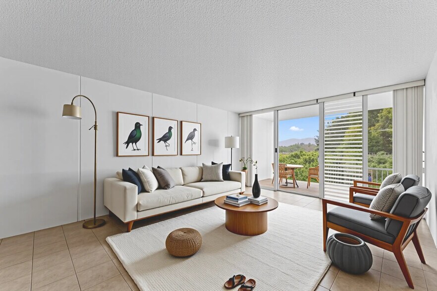 Living room - 95-2031 Waikalani Pl