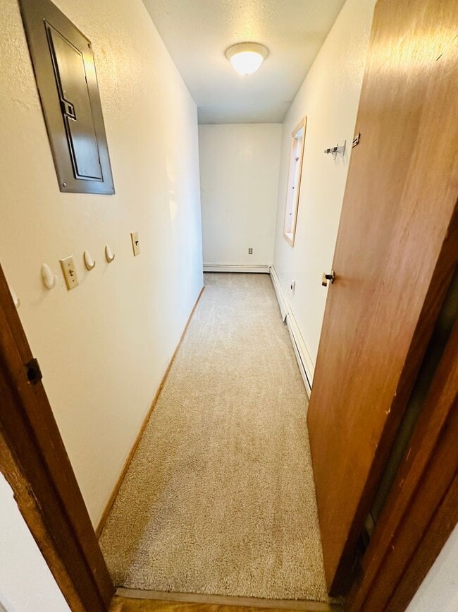 Building Photo - 4th Ave - 910/908/908B