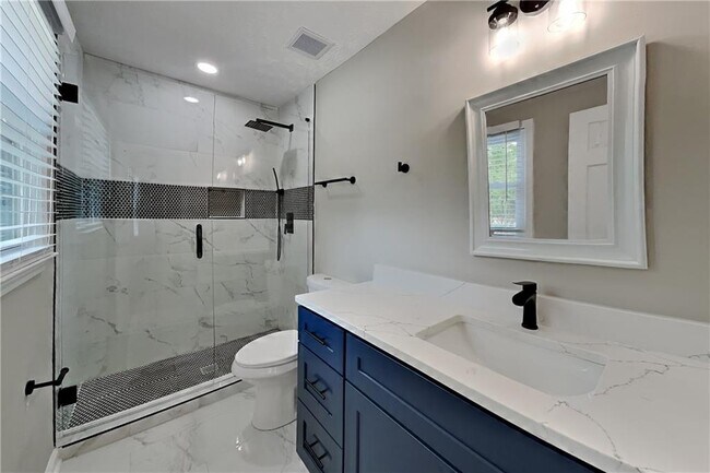 Building Photo - 798 Brownlee Ln