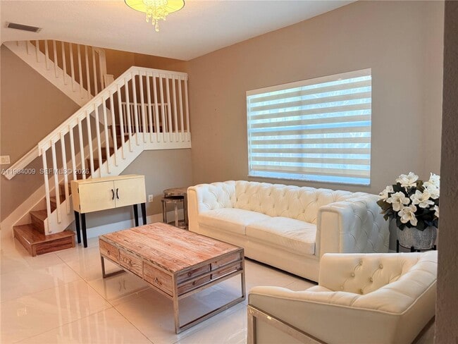 Building Photo - 14136 SW 51st Ln