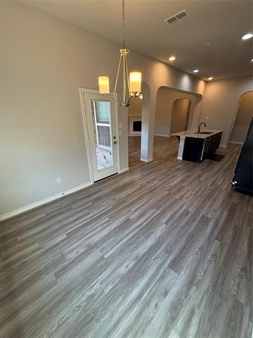 Building Photo - 2125 Lake Pine Dr