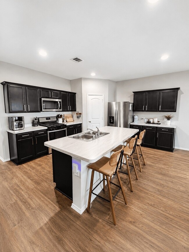 Building Photo - 5230 Misty Iris Cir