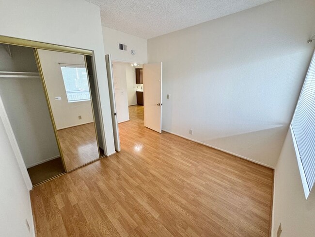 Building Photo - 10411 W Garden Grove Blvd