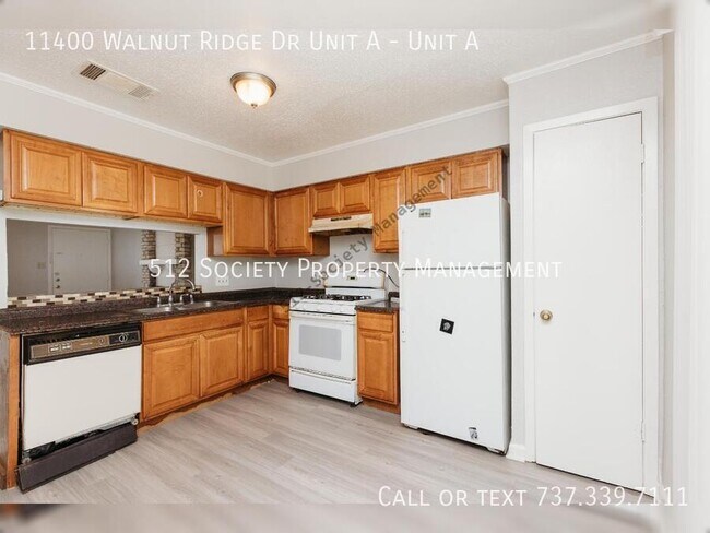 Building Photo - 11400 Walnut Ridge Dr