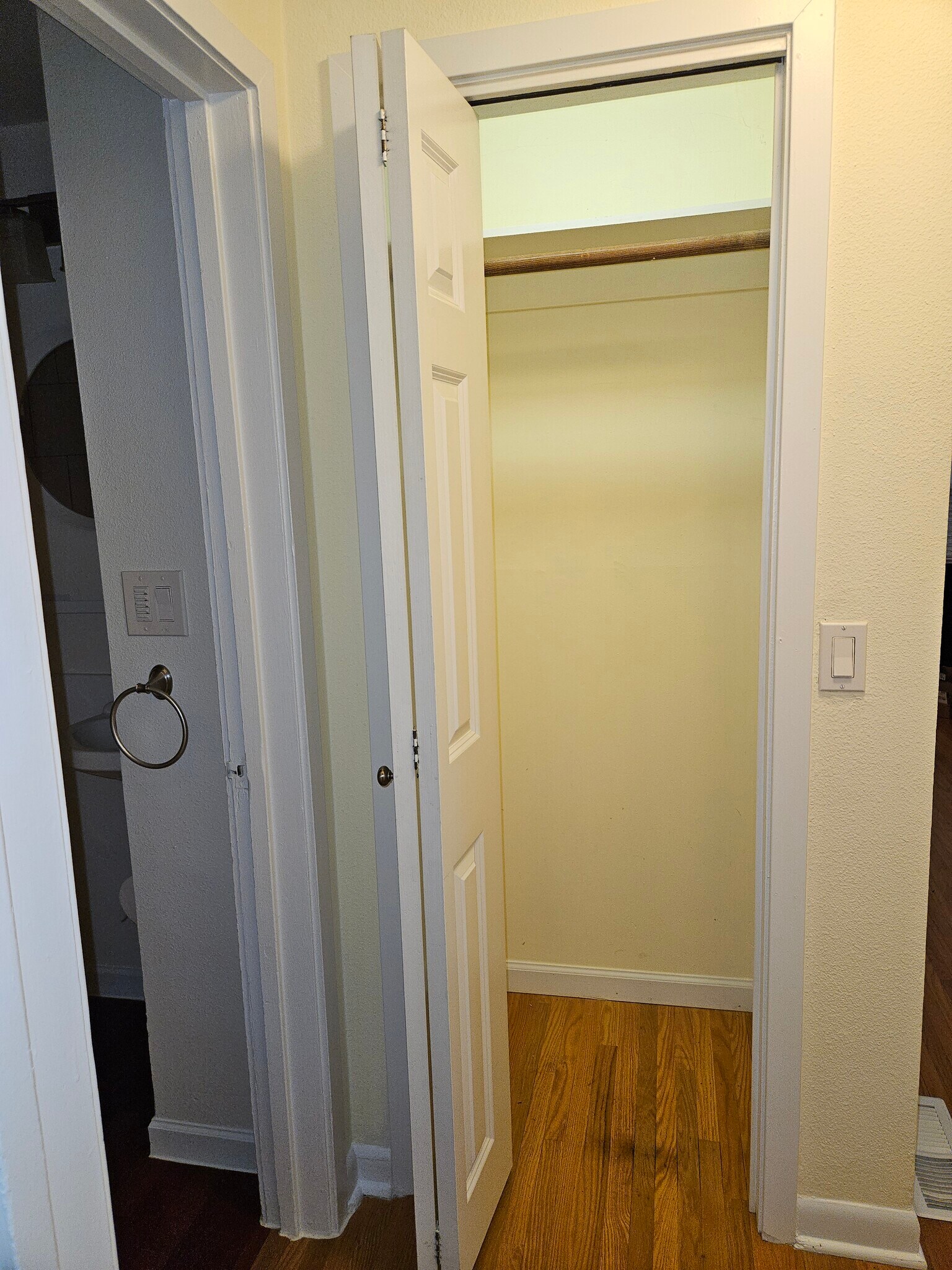 Hall Closet - 1427 27th Ave