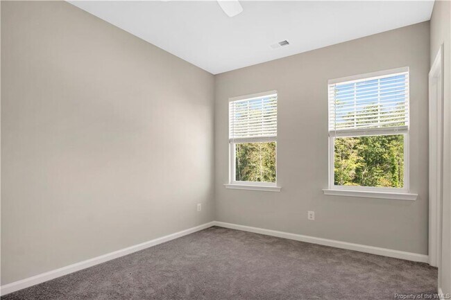 Building Photo - 4084 Isaac Cir