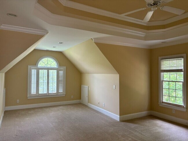 Building Photo - 43 Crooked Creek Ln