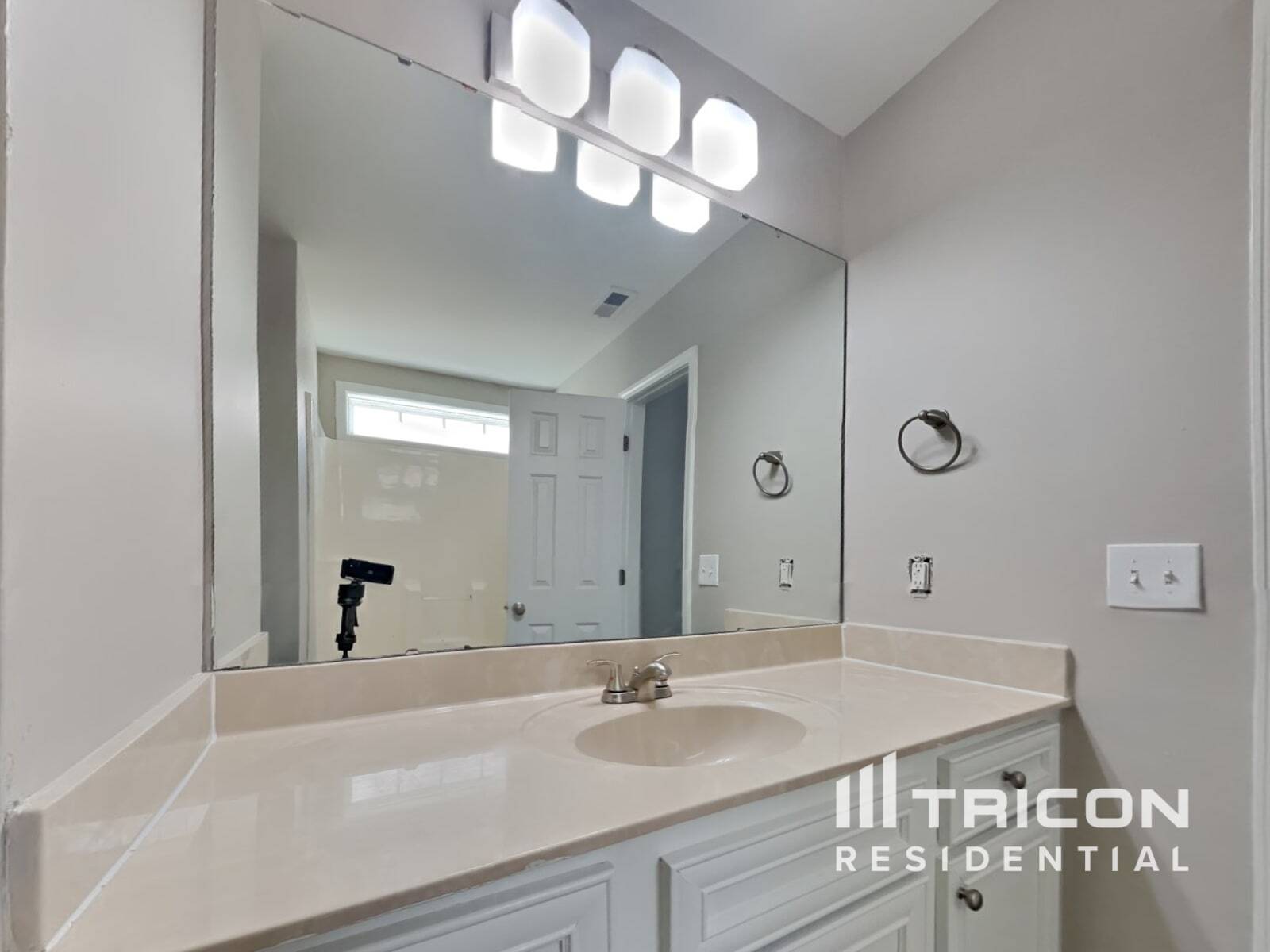Building Photo - 3934 Patriot Ridge Ct