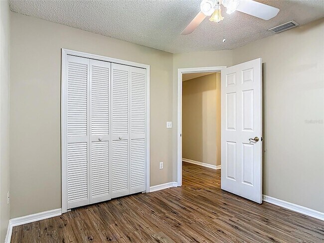 Building Photo - 4039 N Waterbridge Cir