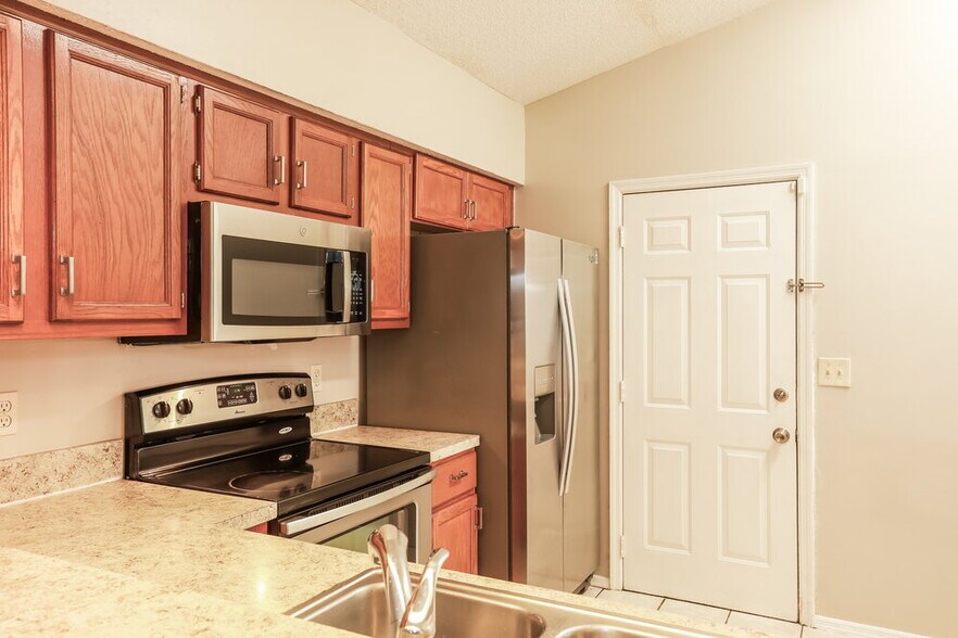 Building Photo - 8327 Argyle Corners Ct