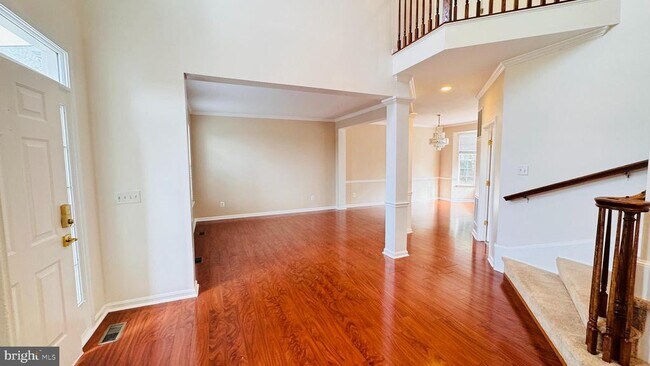 Building Photo - 9161 Lost Fields Ct