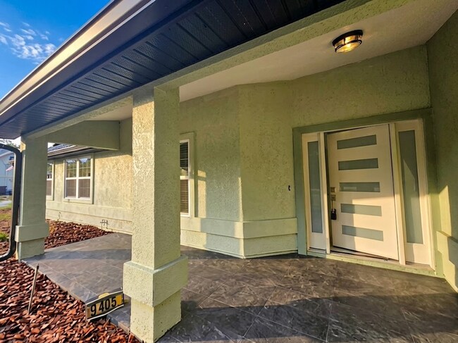 Building Photo - FOR RENT pool home, 3 bed 2 bath in The Quarries
