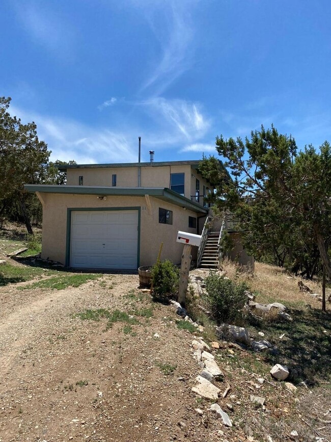 Building Photo - 88 Crestview Ln