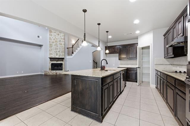 Building Photo - 1134 Masquerade Dr