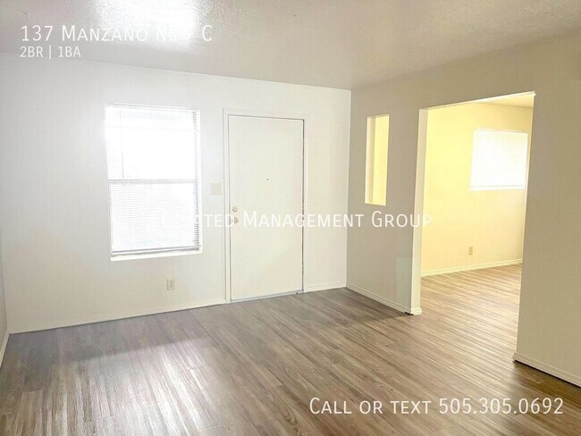 Building Photo - 137 Manzano St NE