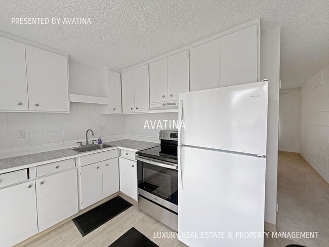 Building Photo - 936 Lehua Ave