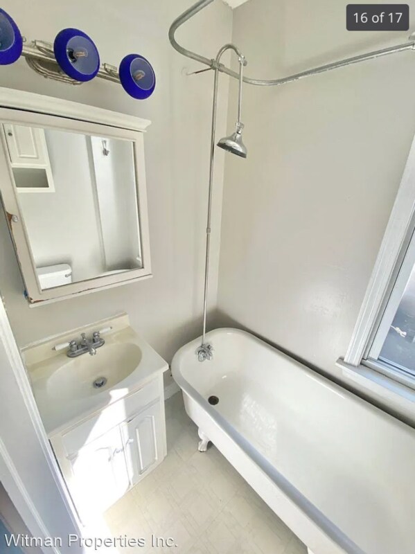 Building Photo - 193 Beech St