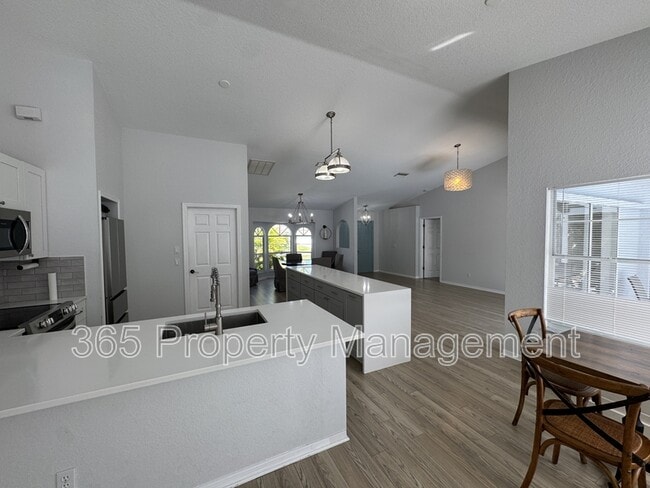 Building Photo - 4065 Alwick Ln