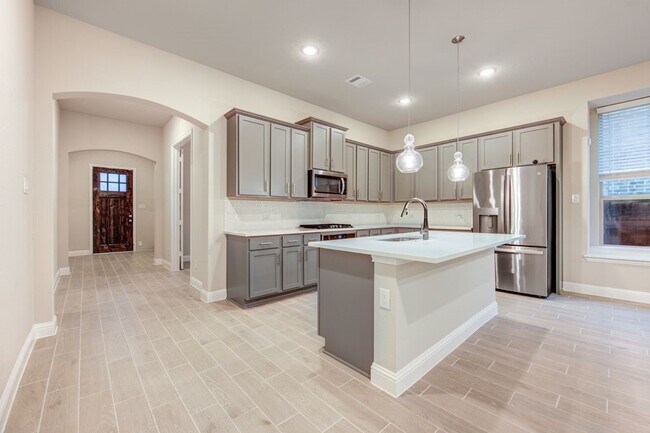 Building Photo - 9884 Preserve Wy