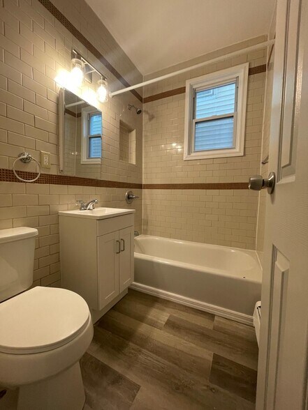 225 Duncan Ave 1 - 227 Duncan Ave
