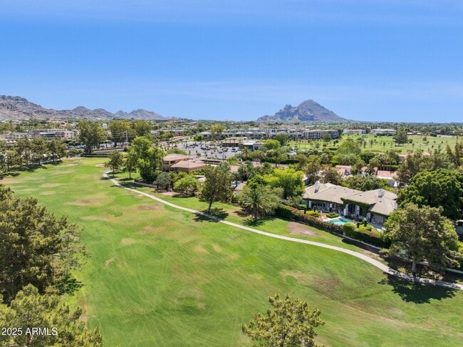 Building Photo - 5732 N 25th St