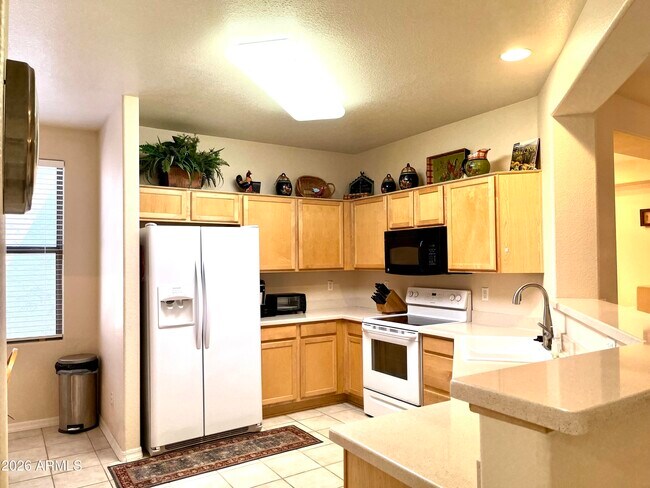 Building Photo - 15221 N Clubgate Dr