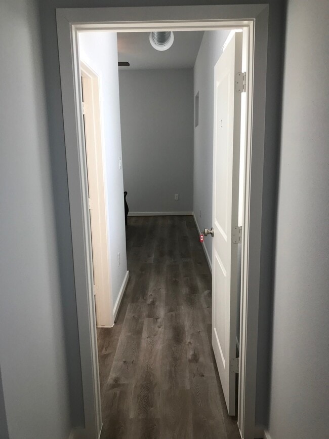 Building Photo - 3009 Callie St