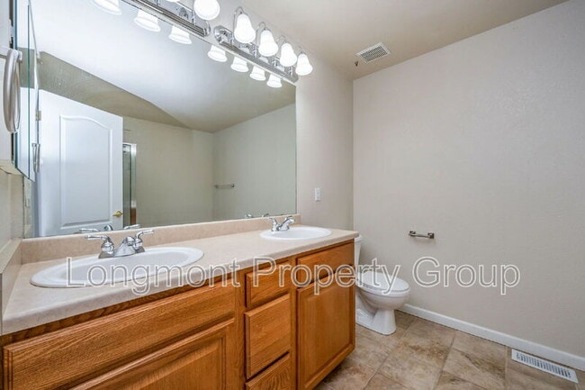 Building Photo - 1613 Metropolitan Dr