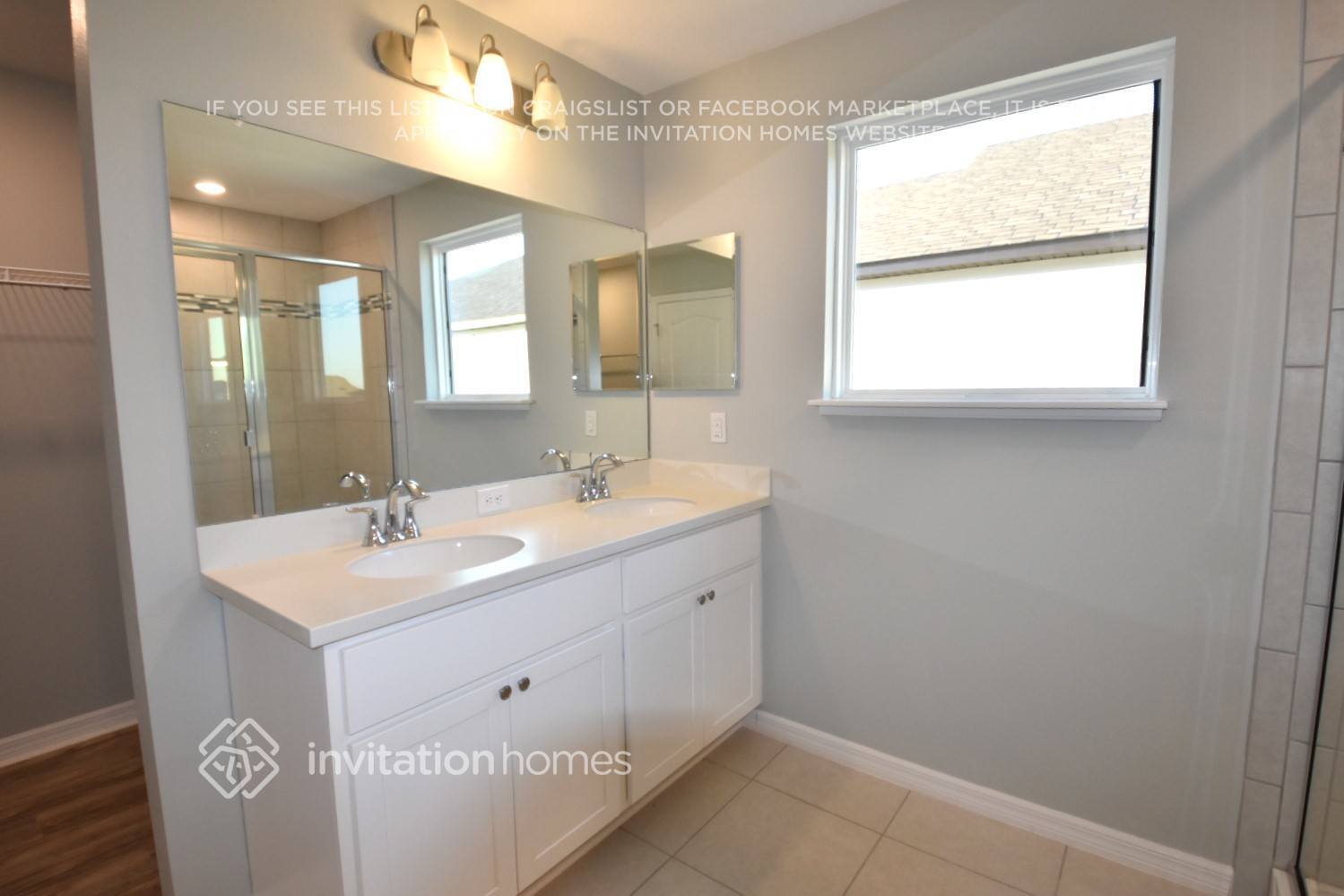 Building Photo - 4718 Birdsong Dr