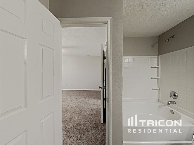 Building Photo - 7713 Brandenburg Way