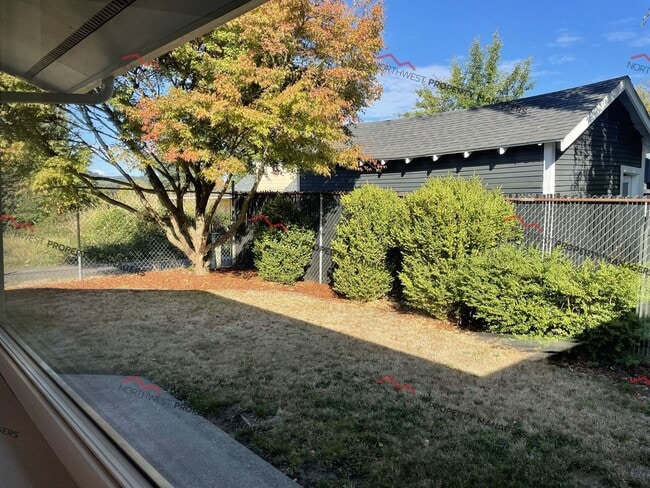 Building Photo - STATUS:  AVAILABLE | R136B | $2195.00