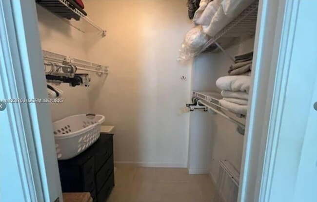 Building Photo - 1501 S Ocean Blvd