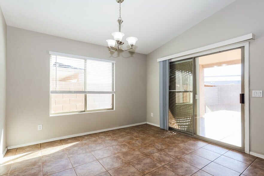 Building Photo - 11755 W Banff Ln