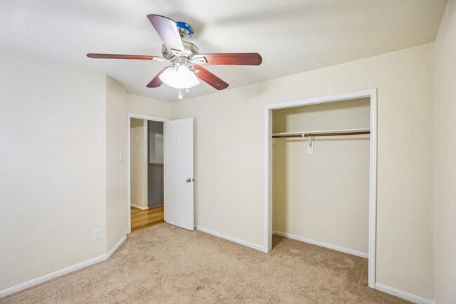 Building Photo - 21127 Fox Orchard Ct